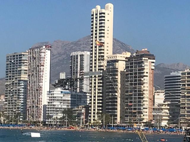 Apartamento Torre Levante 2 Habitaciones Benidorm Exterior photo